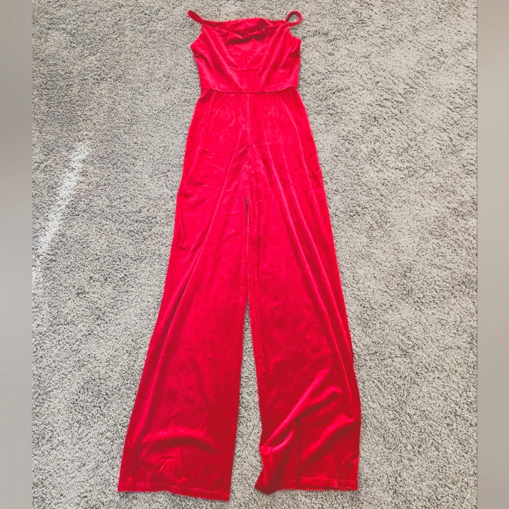 NWT Chic Red Velvet Jumpsuit, from Venus, XS